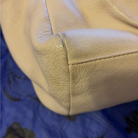 🔥Marc By Marc Jacobs Classic Q Nude Shoulder Bag PRICED TO SELL - Picture 9 of 9